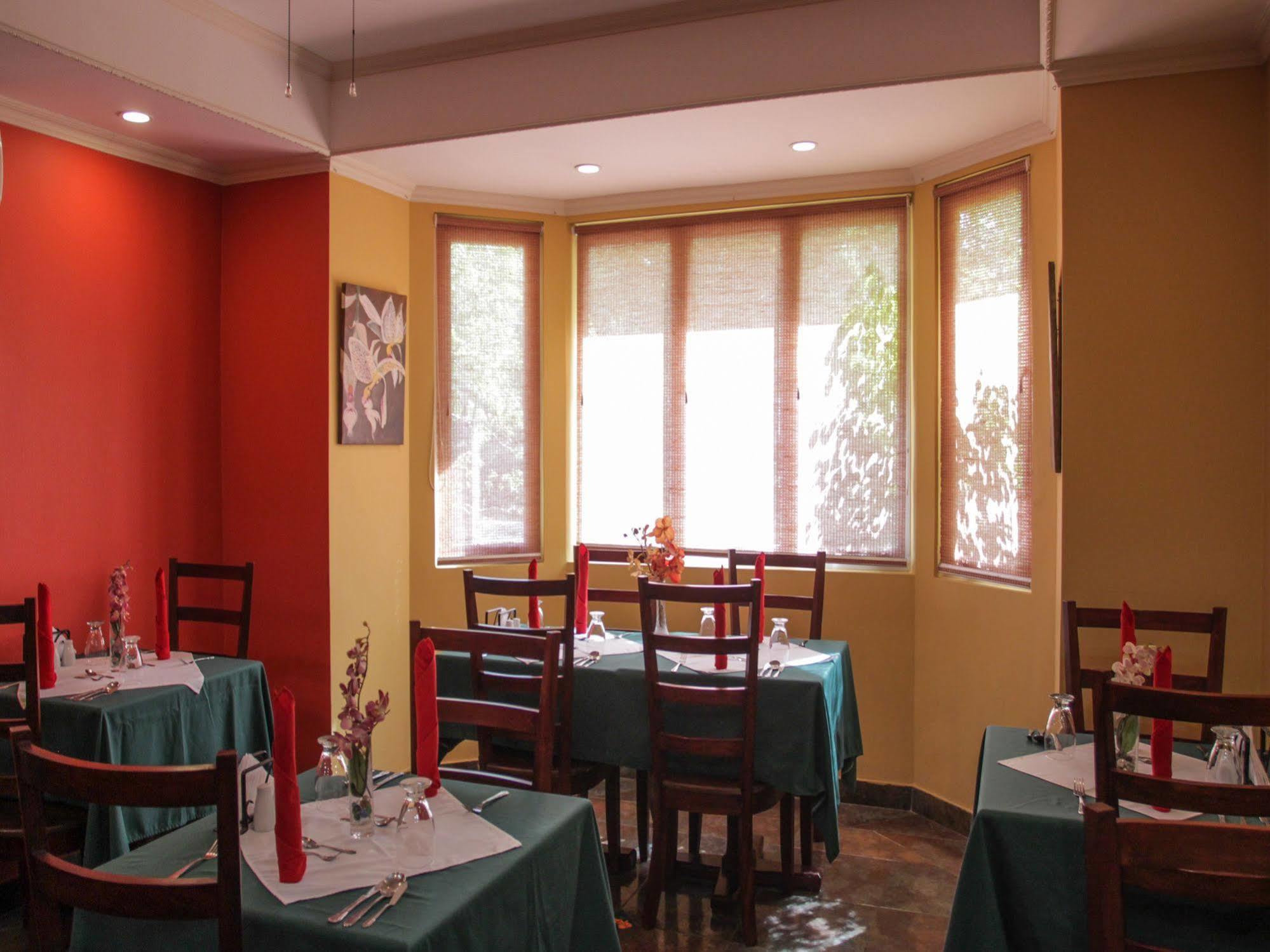 L'Orchidee Boutique Hotel Belmont Zewnętrze zdjęcie